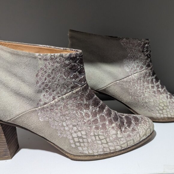 Maison Martin Margiela Snakeskin Suede Ankle Boots – Made in Italy - Picture 8 of 11